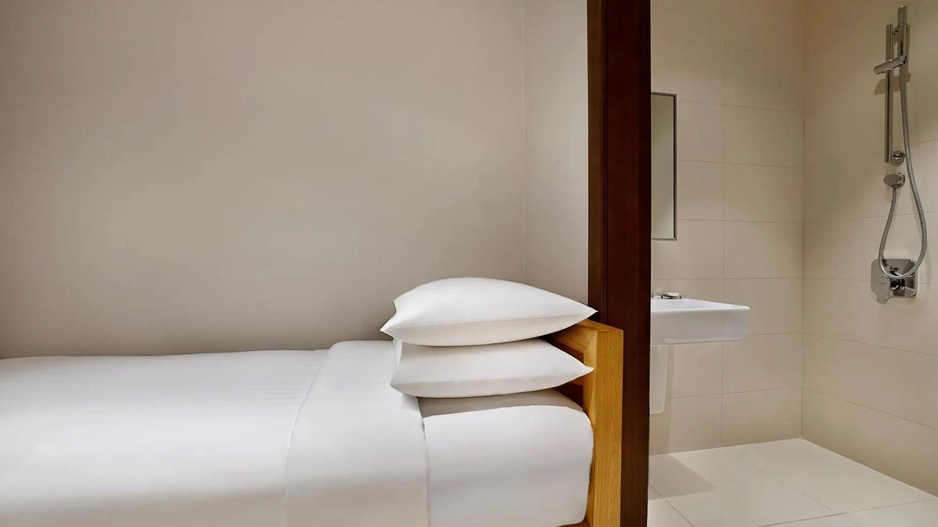 Riyadh Diplomatic Quarter - Marriott Executive Apartments 5*,  Saudi Arabia