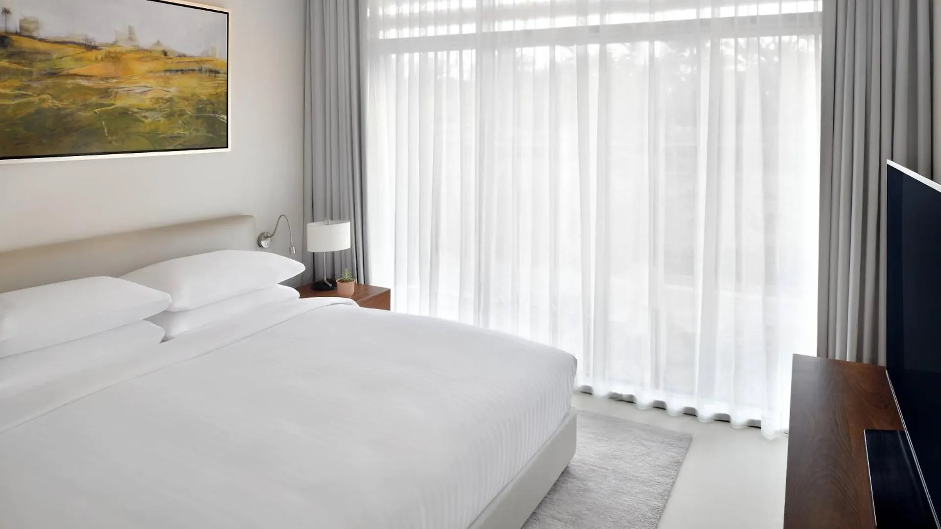 Riyadh Diplomatic Quarter - Marriott Executive Apartments Hotel